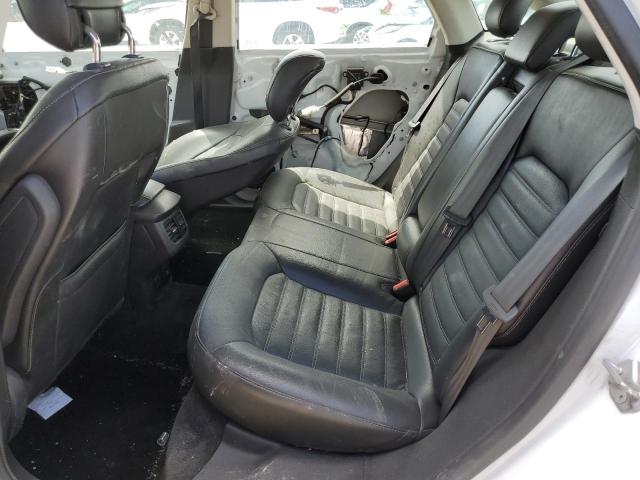 3FA6P0H94FR161054 Ford FUSION SE