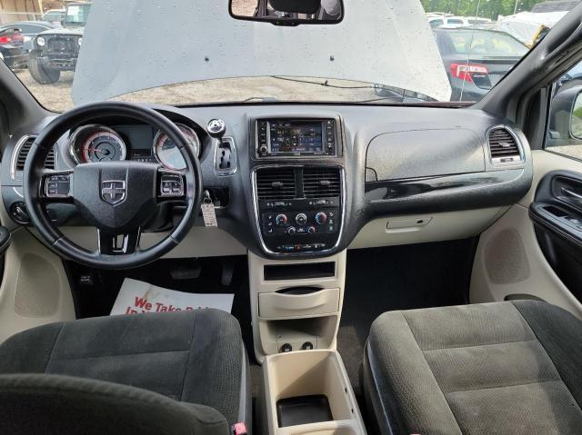 2C4RDGBG5FR684444 Dodge Grand Caravan Se