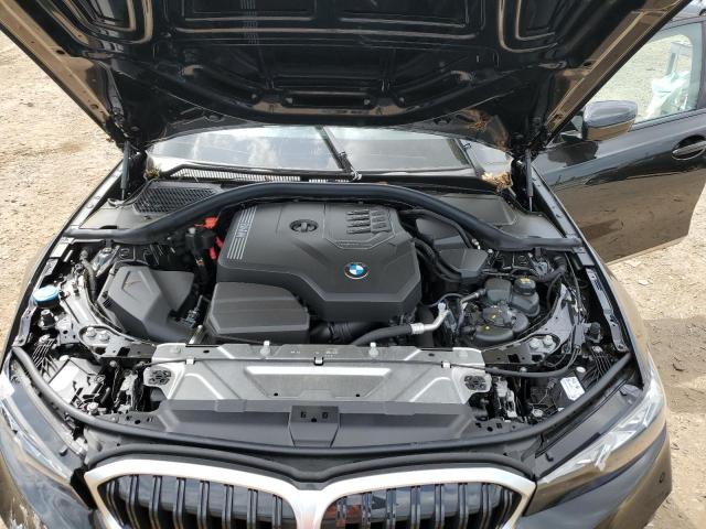 3MW89FF00P8C81944 BMW 330XI