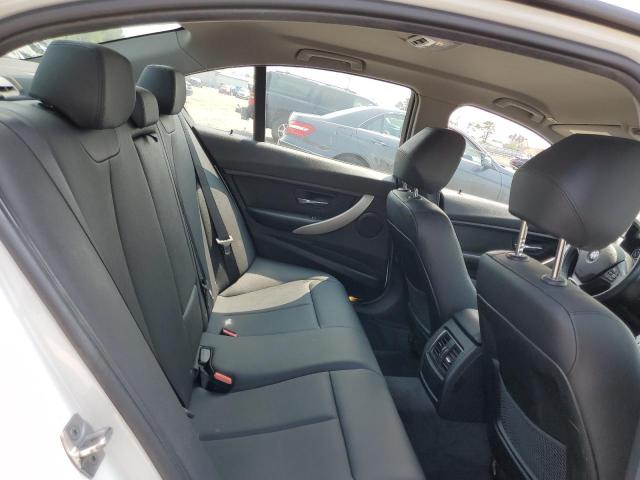 WBA8E5G59HNU22802 BMW 320 XI