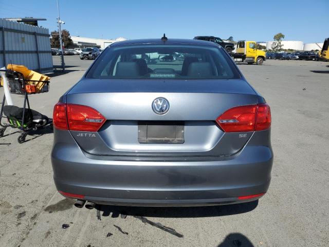 3VWD17AJ7EM421570 Volkswagen JETTA SE