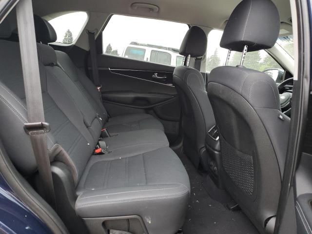 5XYPGDA55KG504844 KIA SORENTO LX