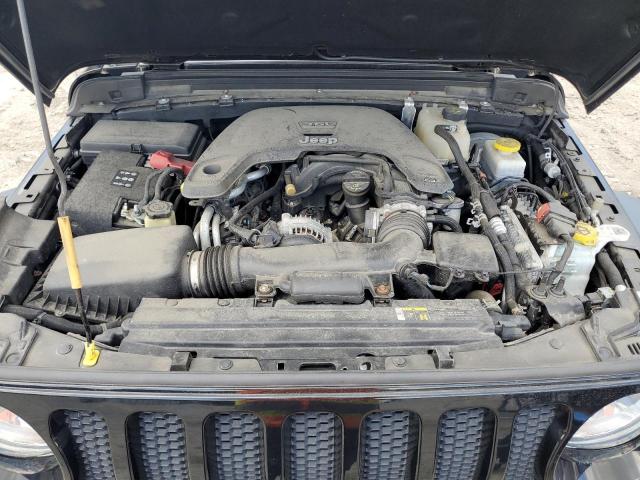 1C4HJXDG9JW120670 Jeep Wrangler Unlimited Sport