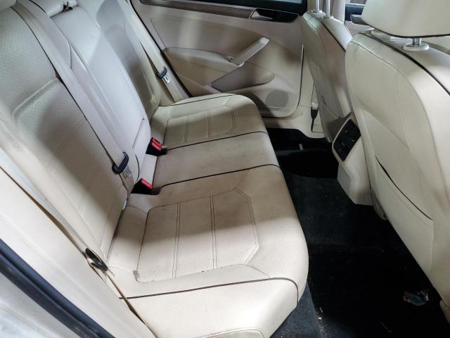 1VWBT7A34GC042789 Volkswagen PASSAT SE