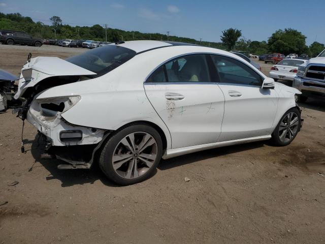 WDDSJ4GB7KN725336 Mercedes-Benz CLA 250 4MATIC