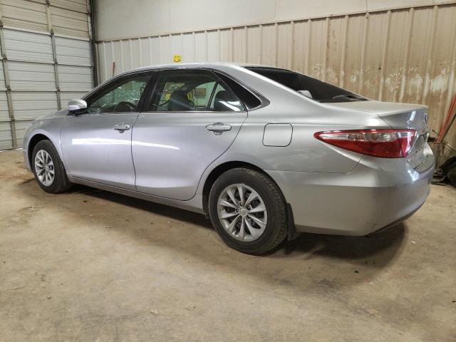 4T1BF1FK9HU352631 Toyota CAMRY LE