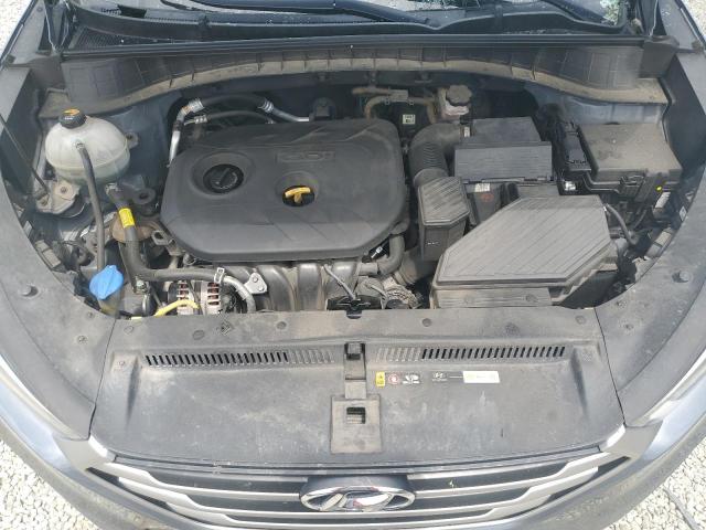 KM8J2CA48JU761012 Hyundai TUCSON SE