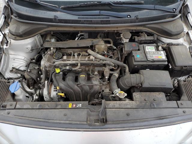 3KPC24A34KE052474 Hyundai ACCENT SE