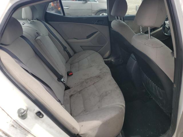 KNAGM4A77F5623310 KIA Optima Lx