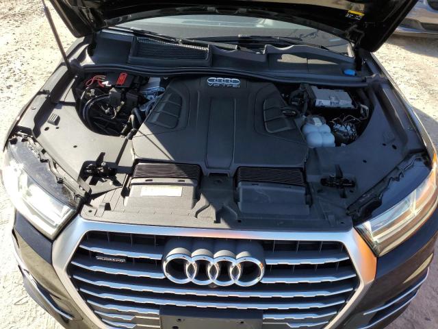 WA1LAAF79HD038457 Audi Q7 Premium Plus