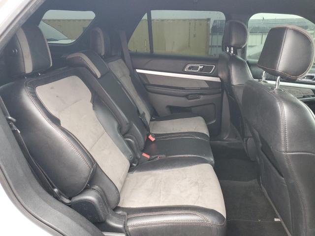1FM5K7D82HGC61931 Ford EXPLORER XLT