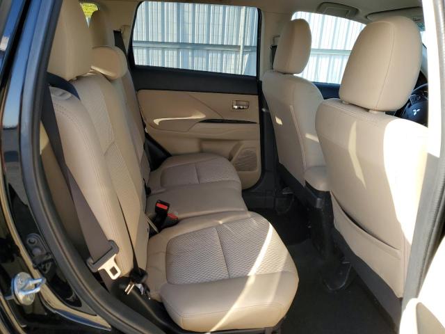 JA4AZ3A31HZ042330 Mitsubishi Outlander Se