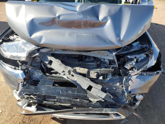 JA4AZ3A3XKJ001815 Mitsubishi Outlander Se