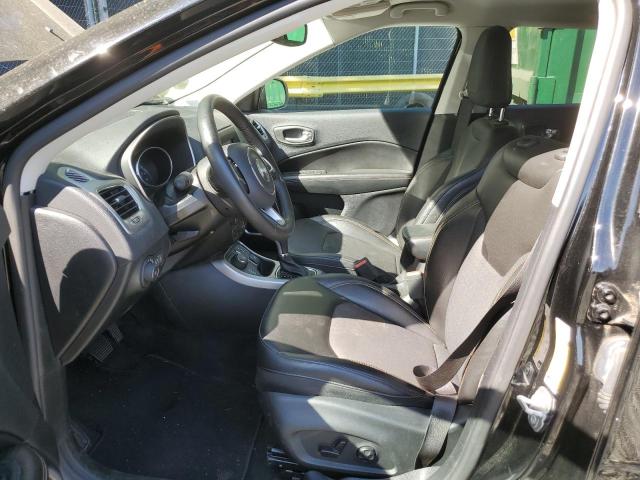 3C4NJDBB3KT617018 Jeep Compass Latitude
