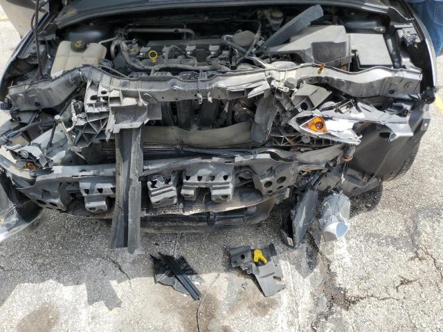 1FADP3F21FL372631 Ford FOCUS SE