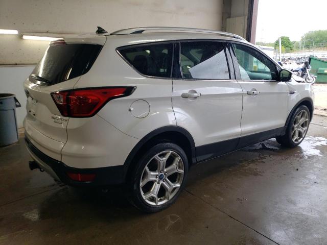 1FMCU0J99KUB20322 Ford Escape Titanium