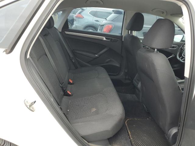 1VWAT7A36GC036438 Volkswagen PASSAT S