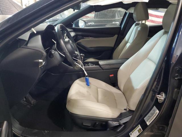 JM1BPALM7P1601693 Mazda 3 Preferred