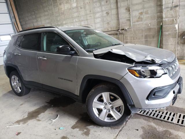 3C4NJDBB3NT217237 Jeep Compass Latitude