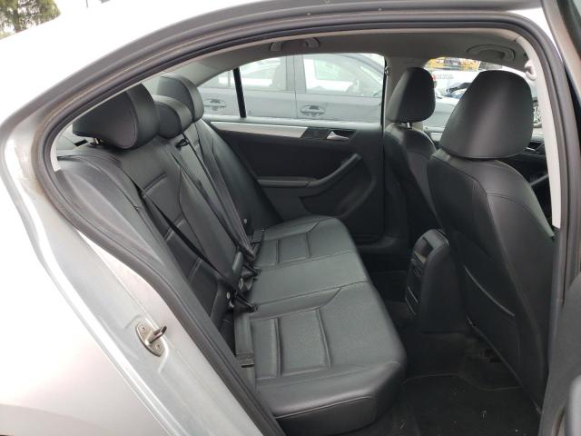 3VWD17AJ1EM241386 Volkswagen JETTA SE