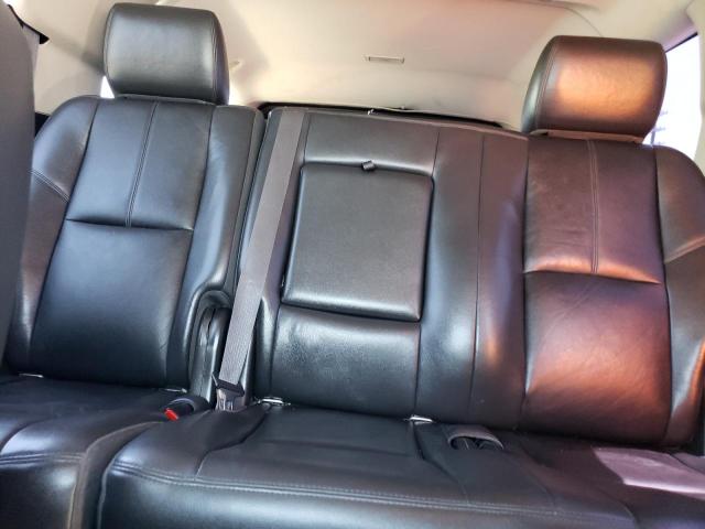 1GNSCJE06ER242588 Chevrolet Suburban C1500 Lt