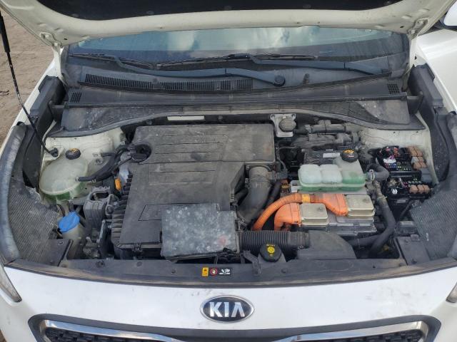 KNDCB3LC2J5203832 KIA NIRO FE
