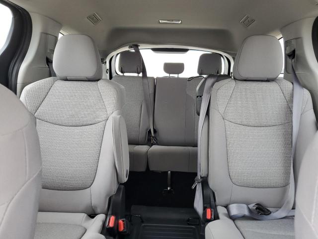 5TDKRKEC9PS145557 Toyota SIENNA LE