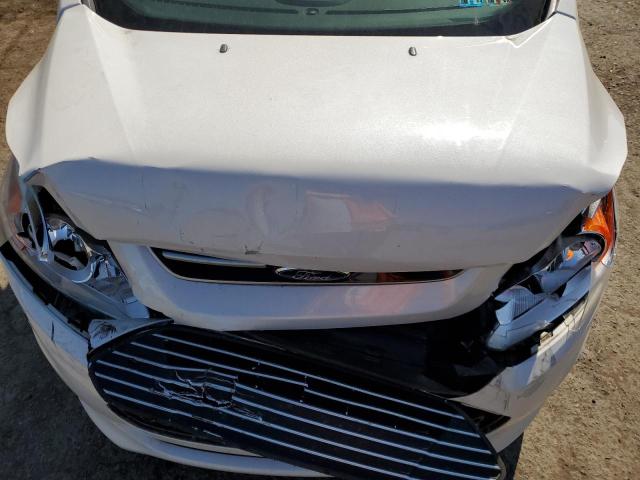 1FADP5AUXEL505549 Ford C-MAX SE