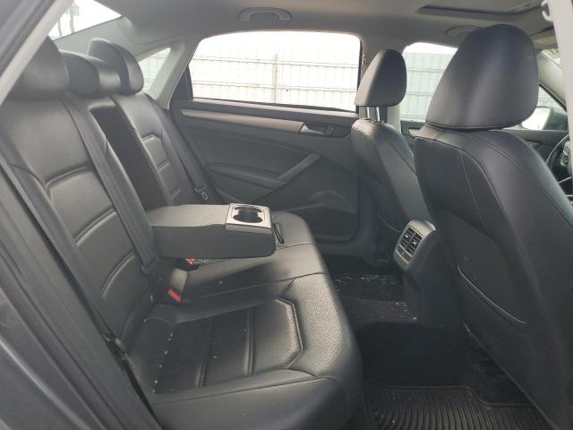 1VWBS7A31EC086958 Volkswagen PASSAT SE