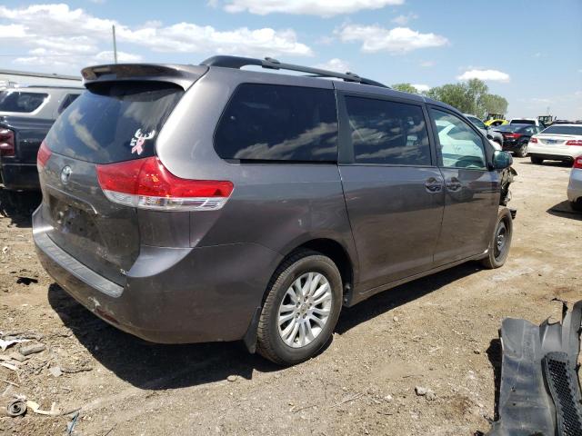 5TDYK3DC3ES408595 Toyota SIENNA XLE