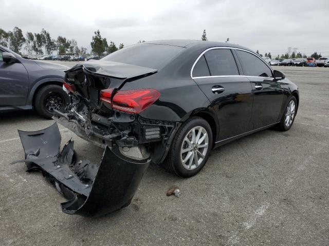 W1K3G4EB1LW044963 Mercedes-Benz A 220