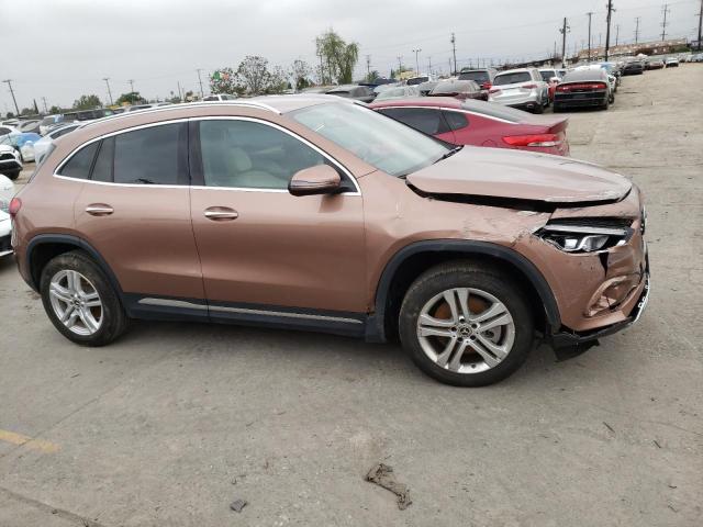 W1N4N4GB6NJ396074 Mercedes-Benz GLA 250