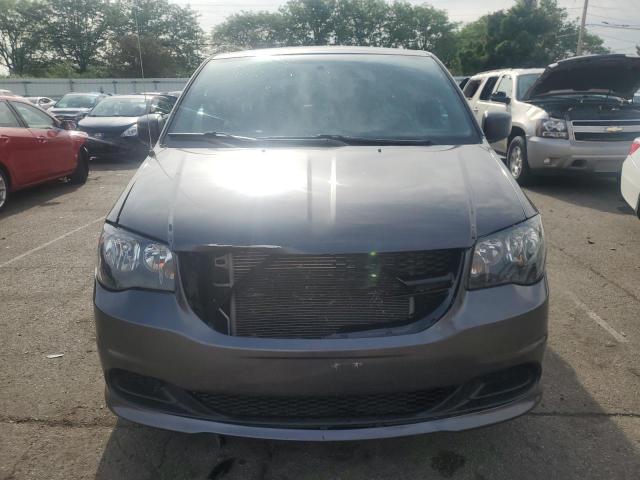 2C4RDGBG8FR683613 Dodge Grand Caravan Se