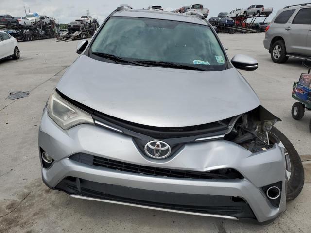 2T3WFREV3GW237525 Toyota Rav4 Xle