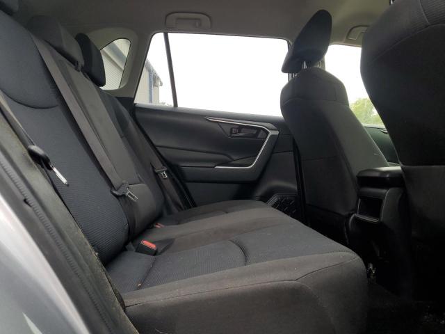 JTMG1RFV1KD005450 Toyota RAV4 LE