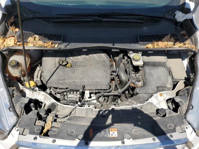 1FMCU9GD6HUA13107 Ford ESCAPE SE