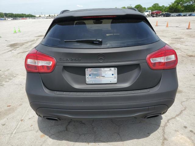 WDCTG4EB5HJ308016 Mercedes-Benz GLA 250
