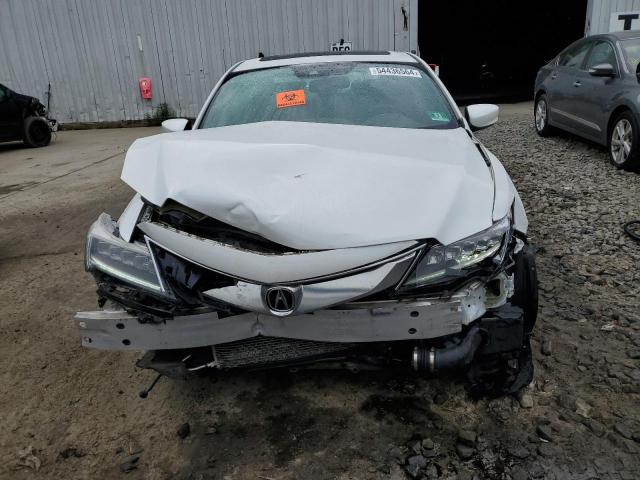 19UDE2F87JA009304 Acura Ilx Premium