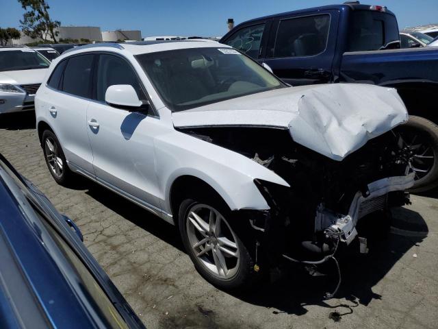 WA1LFAFP1EA057504 Audi Q5 Premium Plus