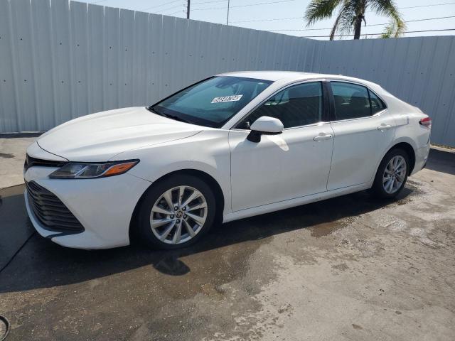 Auction sale of the 2020 Toyota Camry Le, vin: 4T1C11AK8LU358939, lot number: 54549704