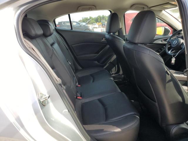 3MZBN1L7XHM117373 Mazda 3 TOURING