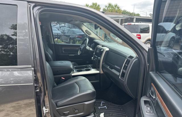 1C6RR7VM1GS186932 RAM 1500 Laie