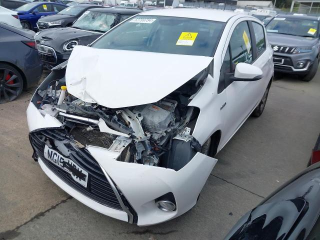 Auction sale of the 2015 Toyota Yaris Hybr, vin: *****************, lot number: 52799794