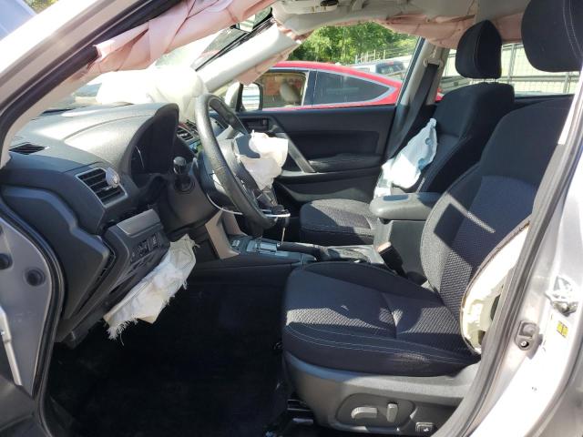 JF2SJAGC2JH523939 Subaru Forester 2.5i Premium