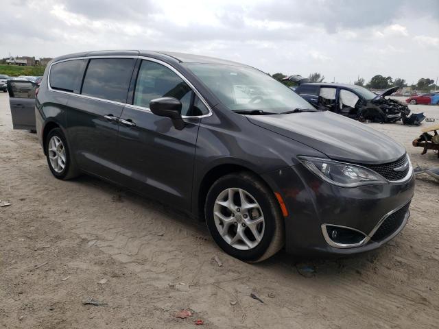 2C4RC1FGXJR126477 Chrysler Pacifica Touring Plus
