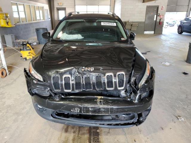 1C4PJLCB2GW113790 Jeep Cherokee Latitude