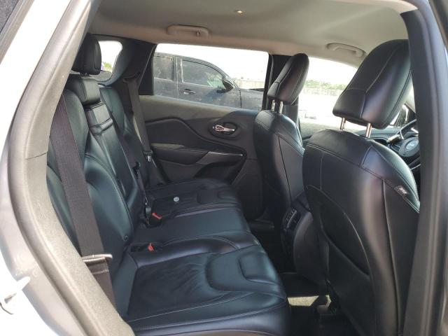 1C4PJMDX2KD330695 Jeep Cherokee Limited