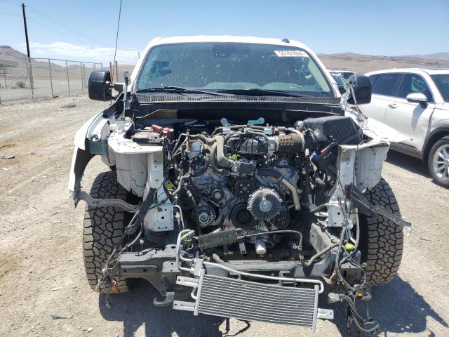 1N6AA1EF4MN532636 Nissan TITAN SV