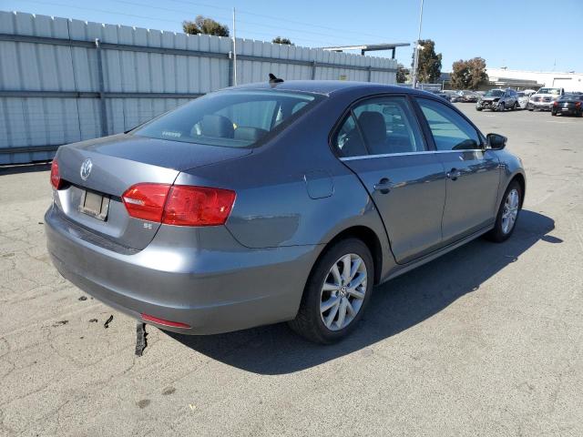 3VWD17AJ7EM421570 Volkswagen JETTA SE
