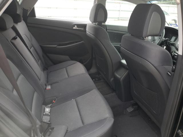 KM8J23A45JU803653 Hyundai TUCSON SE